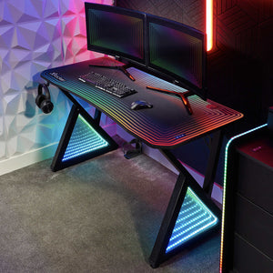 Infinity RGB - Gaming Schreibtisch mit Neo Motion Sync™ Beleuchtung & App-Steuerung