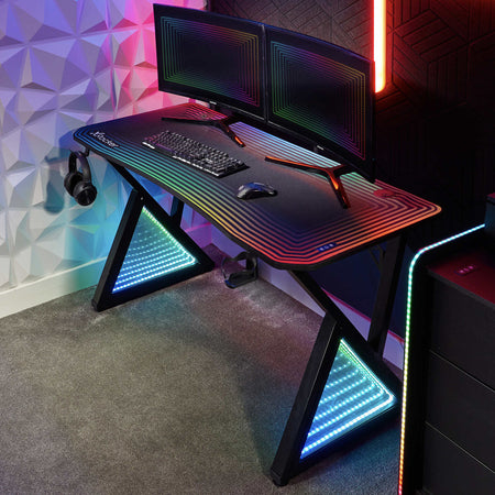 Infinity RGB Gaming Schreibtisch mit Neo Motion Sync™ Beleuchtung & App-Steuerung