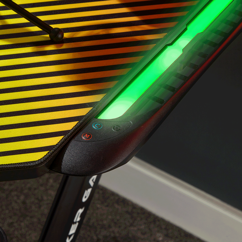 Jaguar Aluminium Carbon Gaming Tisch mit sound-reaktiver RGB-Beleuchtung