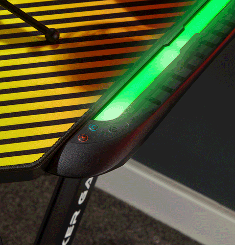 Jaguar Aluminium Carbon Gaming Tisch mit sound-reaktiver RGB-Beleuchtung - X Rocker EU